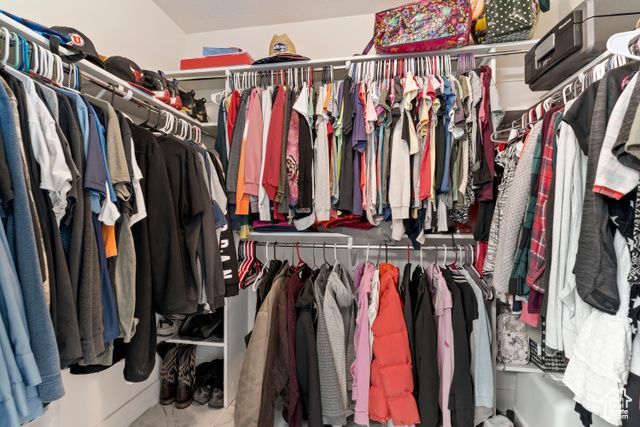 335 ALFORD CT, North Salt Lake, UT 84054