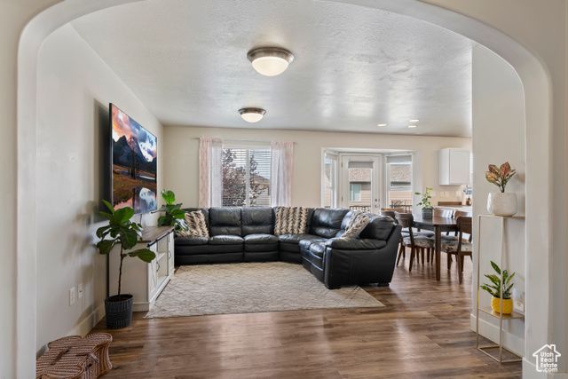 335 ALFORD CT, North Salt Lake, UT 84054