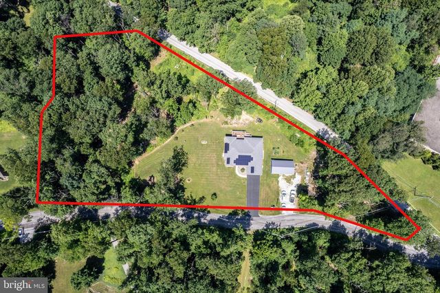 784 N HIGH ROCK RD N, Hanover, PA 17331