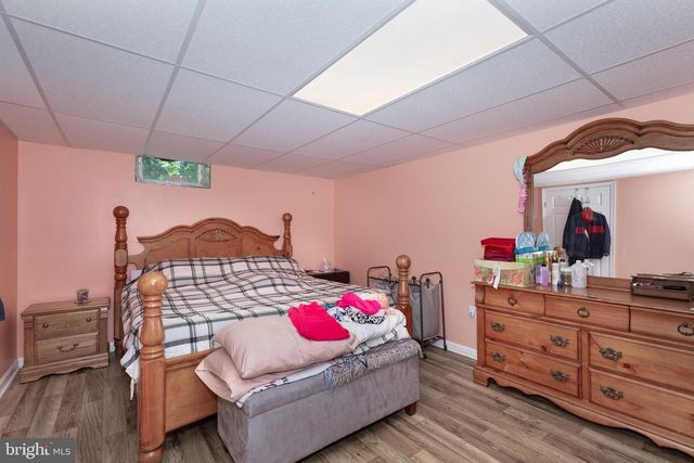 784 N HIGH ROCK RD N, Hanover, PA 17331
