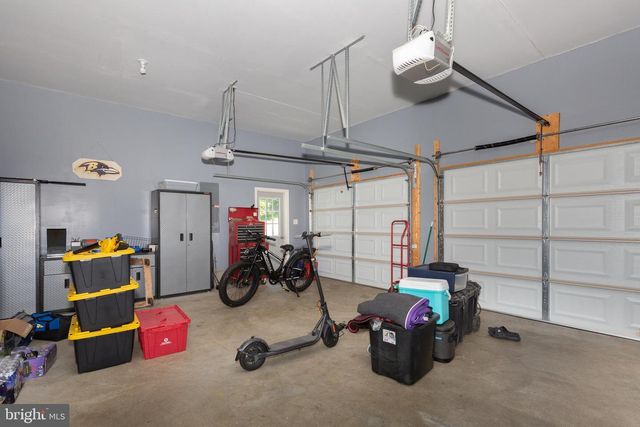 784 N HIGH ROCK RD N, Hanover, PA 17331