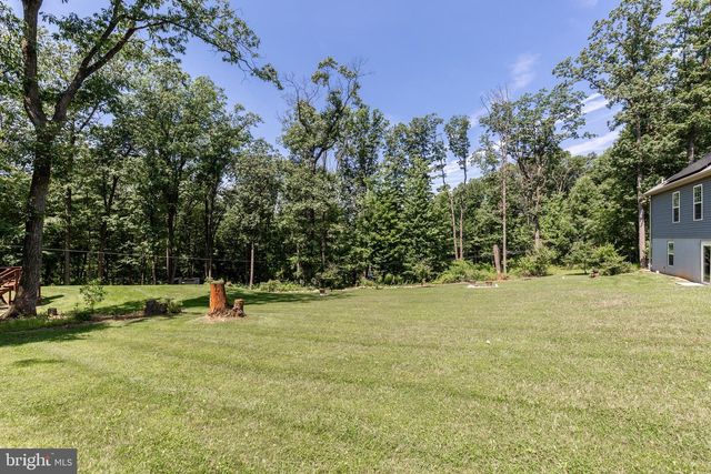 784 N HIGH ROCK RD N, Hanover, PA 17331