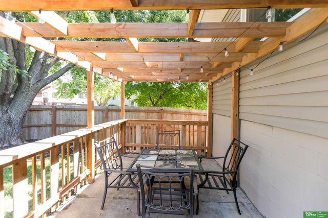 12954 Meredith Avenue, Omaha, NE 68164