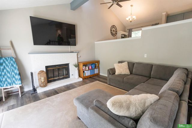 12954 Meredith Avenue, Omaha, NE 68164