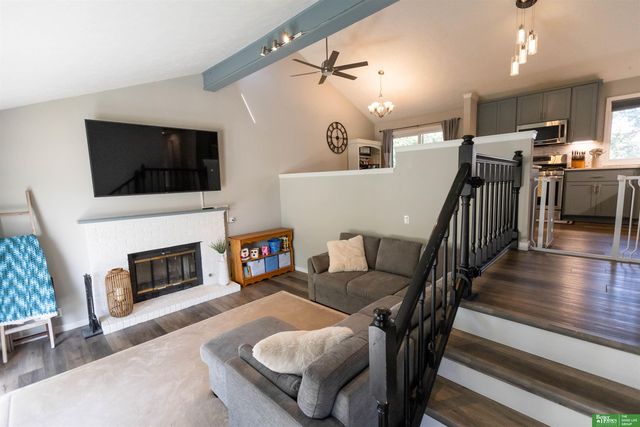 12954 Meredith Avenue, Omaha, NE 68164
