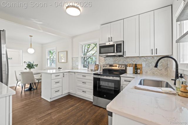 1622 Huron Avenue, Royal Oak, MI 48073