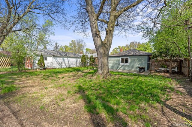 1622 Huron Avenue, Royal Oak, MI 48073