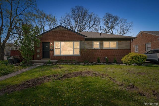 1622 Huron Avenue, Royal Oak, MI 48073