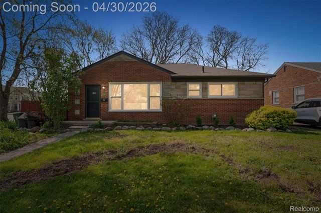 1622 Huron Avenue, Royal Oak, MI 48073
