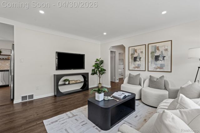 1622 Huron Avenue, Royal Oak, MI 48073