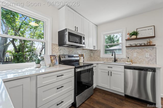 1622 Huron Avenue, Royal Oak, MI 48073