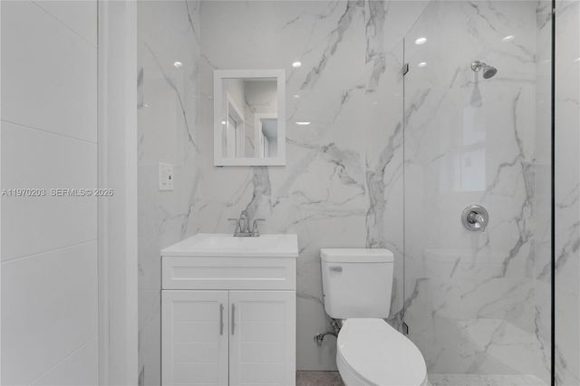 521 NW 33rd Ave, Miami, FL 33125