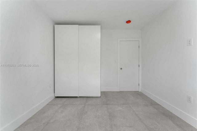 521 NW 33rd Ave, Miami, FL 33125