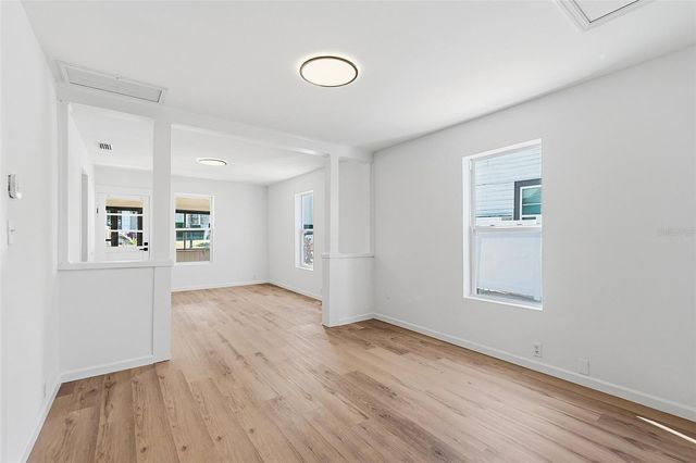 110 W 1ST STREET, Frostproof, FL 33843