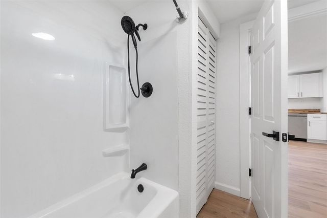 110 W 1ST STREET, Frostproof, FL 33843