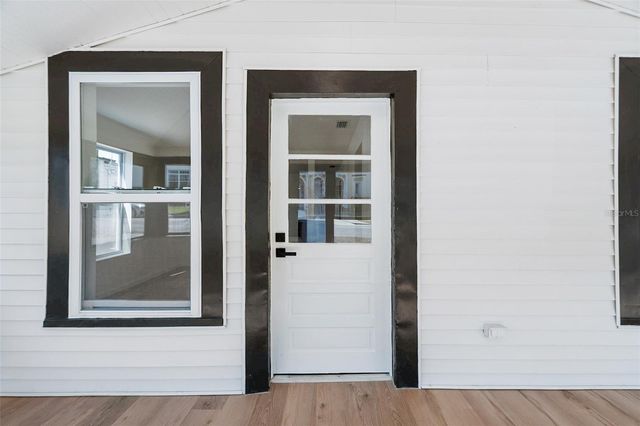 110 W 1ST STREET, Frostproof, FL 33843