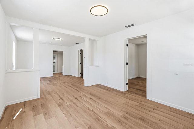 110 W 1ST STREET, Frostproof, FL 33843