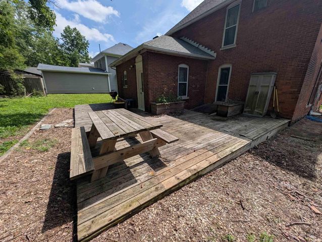 630 E Tipton Street, Huntington, IN 46750