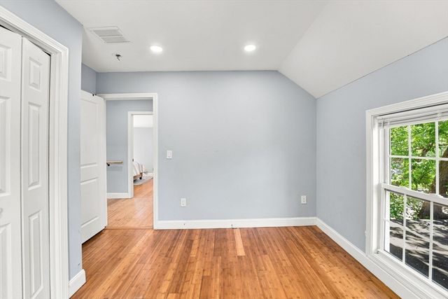 260 Thurber Ave, Attleboro, MA 02703