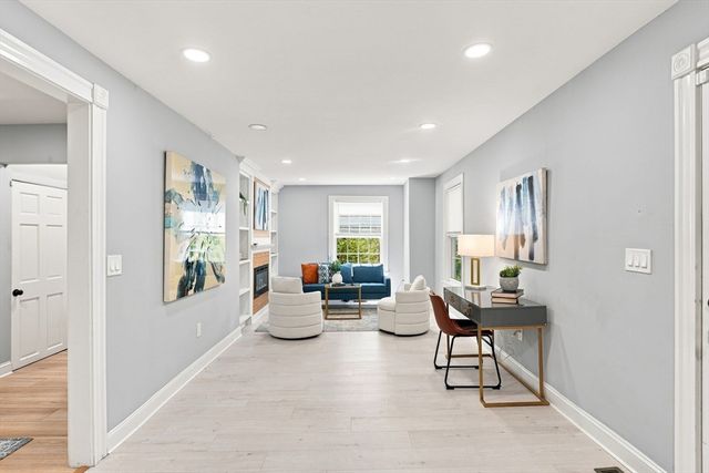 260 Thurber Ave, Attleboro, MA 02703
