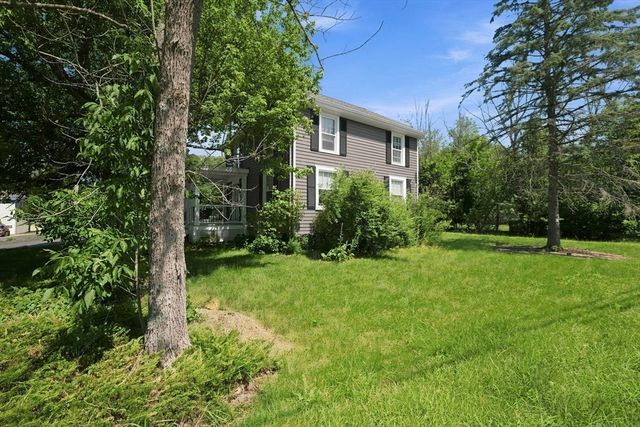 260 Thurber Ave, Attleboro, MA 02703