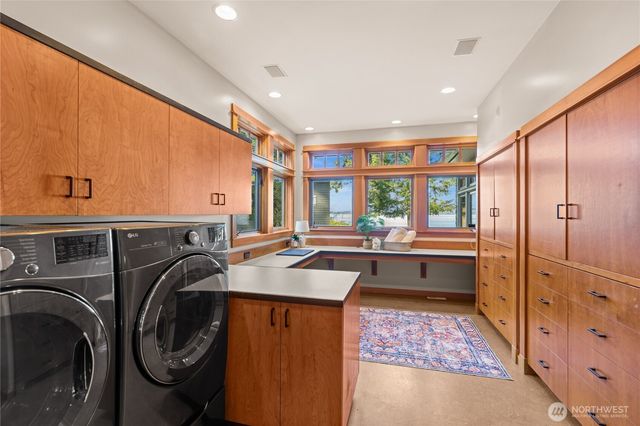 33244 Eglon Road NE, Kingston, WA 98346