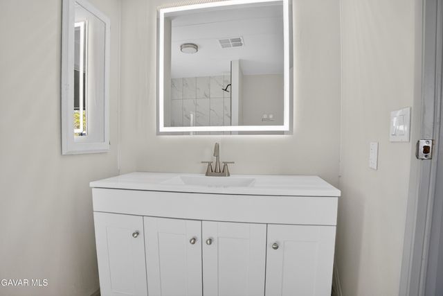 1301 E Avenue I 348, Lancaster, CA 93535