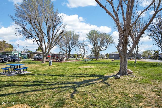 1301 E Avenue I 348, Lancaster, CA 93535