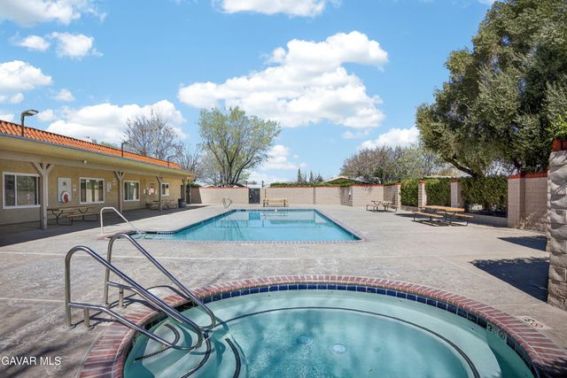 1301 E Avenue I 348, Lancaster, CA 93535