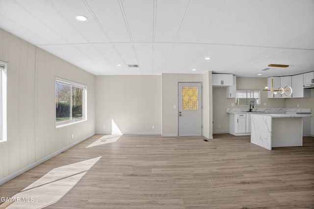 1301 E Avenue I 348, Lancaster, CA 93535