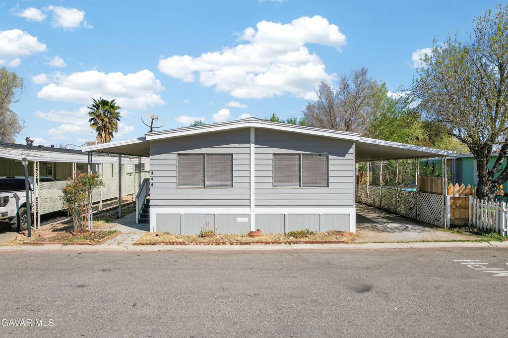 1301 E Avenue I 348, Lancaster, CA 93535