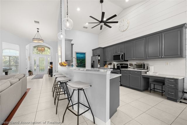 188 Huntley Oaks Boulevard, Lake Placid, FL 33852