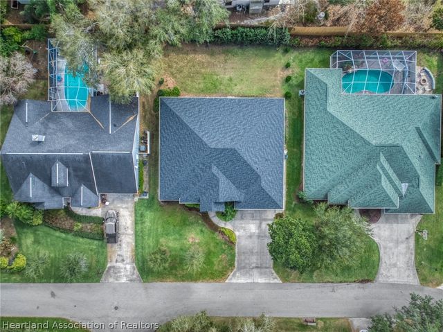 188 Huntley Oaks Boulevard, Lake Placid, FL 33852
