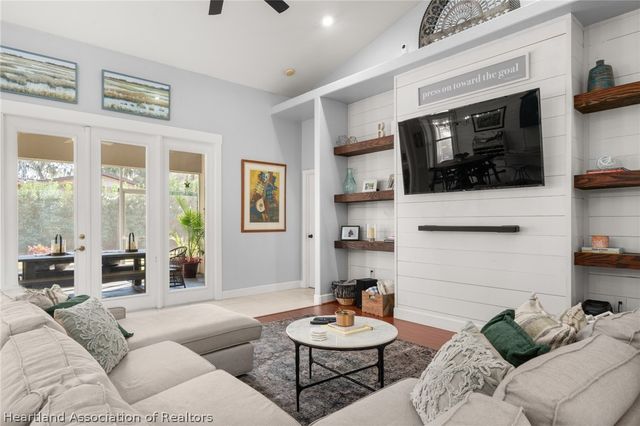 188 Huntley Oaks Boulevard, Lake Placid, FL 33852