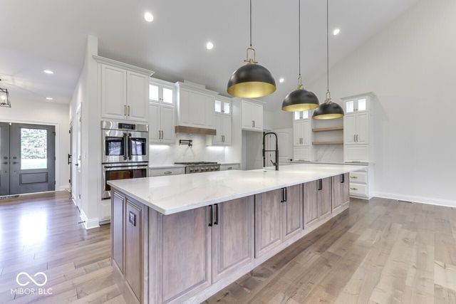 886 J McCool Way, Greenwood, IN 46142