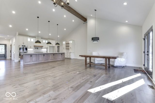 886 J McCool Way, Greenwood, IN 46142