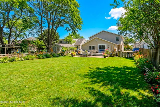 49 Wyckoff Avenue, Manasquan, NJ 08736