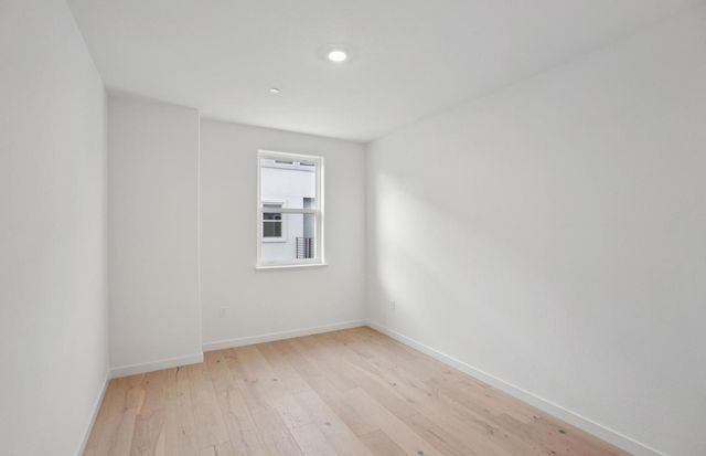 663 Lindendale Court Plan 7 - 170-18, San Jose, CA 95117