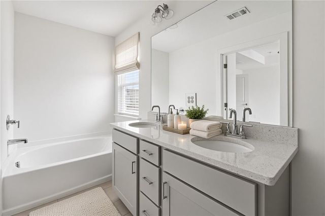 5797 Calle Vista Drive, Lithonia, GA 30058