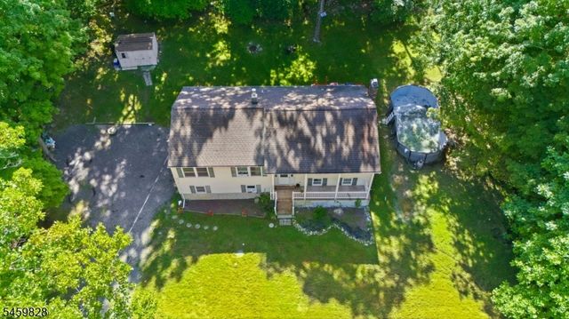 8 Ridge Rd, Independence Twp., NJ 07840