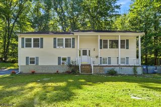 8 Ridge Rd, Independence Twp., NJ 07840