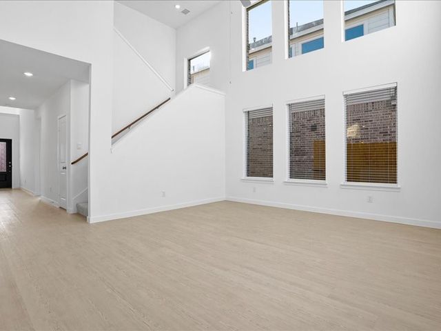 2800 SERENITY GROVE, Fort Worth, TX 76179