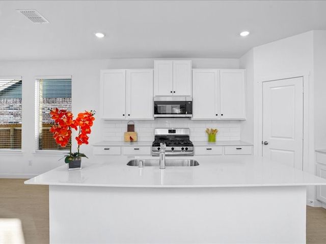 2800 SERENITY GROVE, Fort Worth, TX 76179