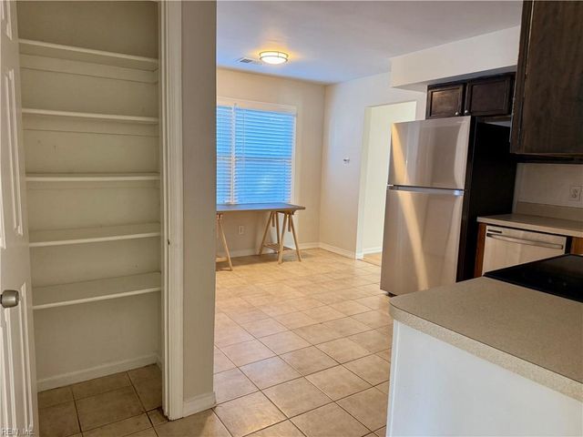 4165 Ohare DR, Virginia Beach, VA 23453