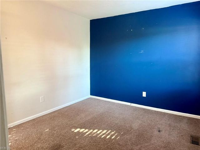 4165 Ohare DR, Virginia Beach, VA 23453