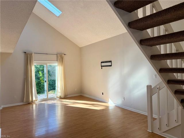 4165 Ohare DR, Virginia Beach, VA 23453