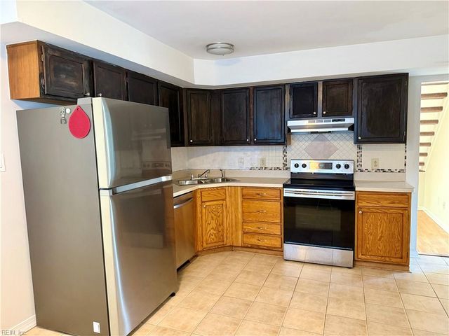 4165 Ohare DR, Virginia Beach, VA 23453