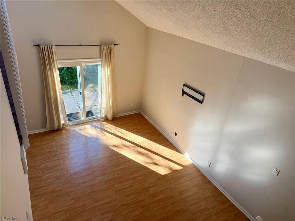 4165 Ohare DR, Virginia Beach, VA 23453