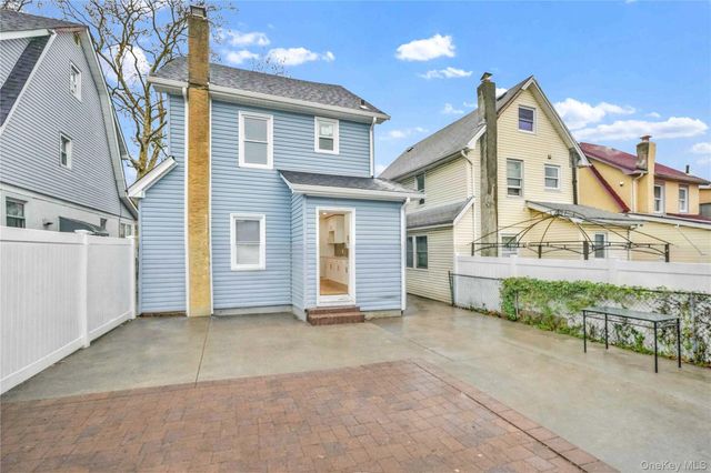 21432 112th Road, Queens Village South, NY 11429