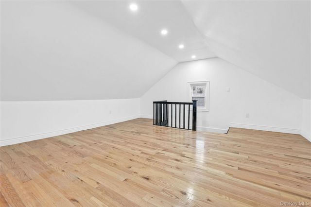 21432 112th Road, Queens Village South, NY 11429